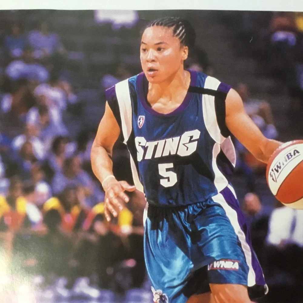 Dawn Staley WNBA Charlotte Sting Poster (14 x11) Gamecocks USC, UVA - Picture 3 of 8